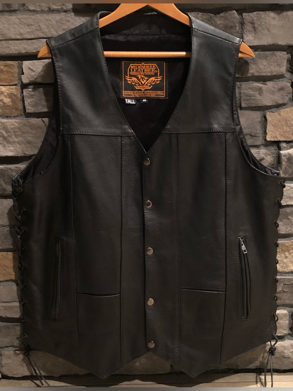 Black Leather Vest - Mens Milwaukee Leather Performance Apparel